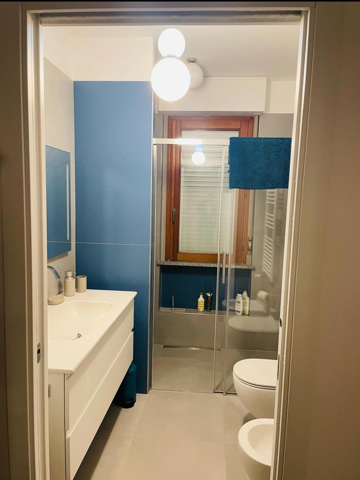 Apartament Attico Vista E Fronte Mare Zaffiroblu Con Posto Auto Montesilvano Marina Zewnętrze zdjęcie